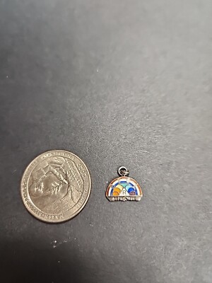 Silver charm small enemel of holding hands # 161