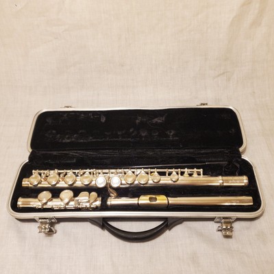 Ravel Student Flute Model 202SP W/ Gold Lip Plate READY TO PLAY