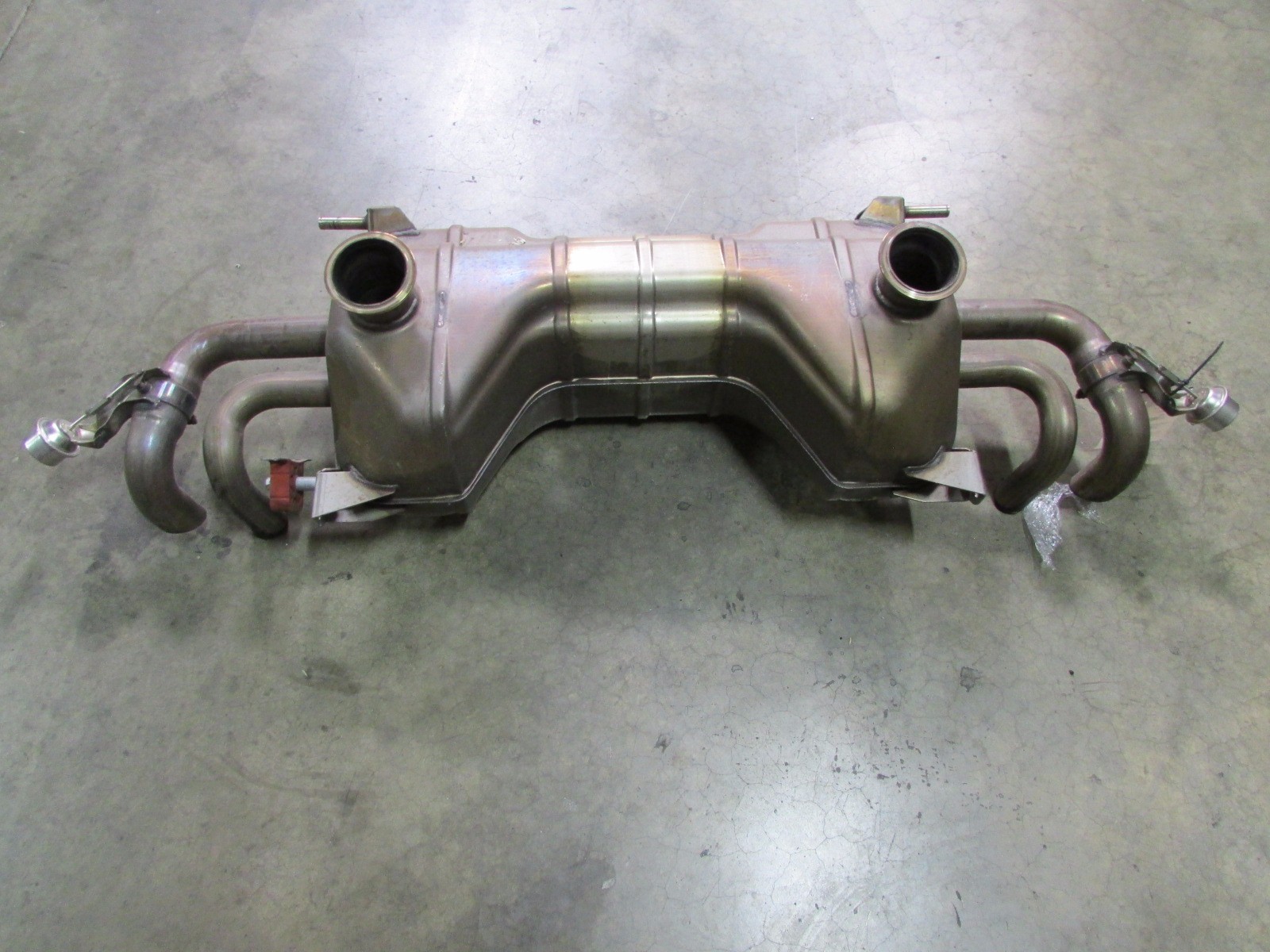 Lamborghini Gallardo LP550, 560, 570 Center Main Exhaust Muffler, 400251051 Used