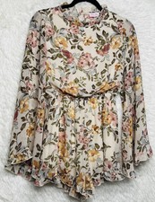 Pink Lily Woman s Size Small Pink Floral Blou...