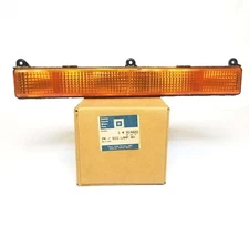 OEM Turn Signal Lens Marker Light FRONT RIGHT 1980-89 Fleetwood 1980-84 Deville 