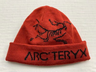 ARC'TERYX Rolling Bird Word Toque Beanie Knit Hat Iron Oxide Black