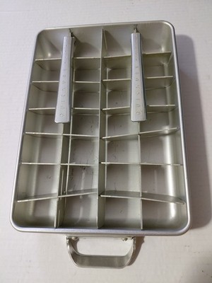 Vintage Frigidaire Ice Cube Tray Aluminum Quickcube Double Lever Makes 28 cubes