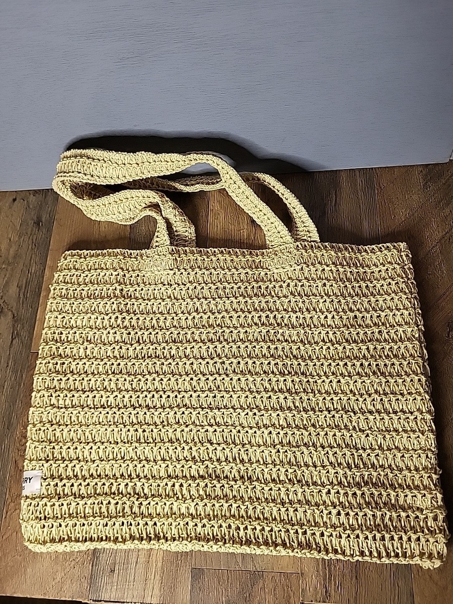 Burberry Goddess Crocheted Woven Straw Tote Shopping Bag Natural