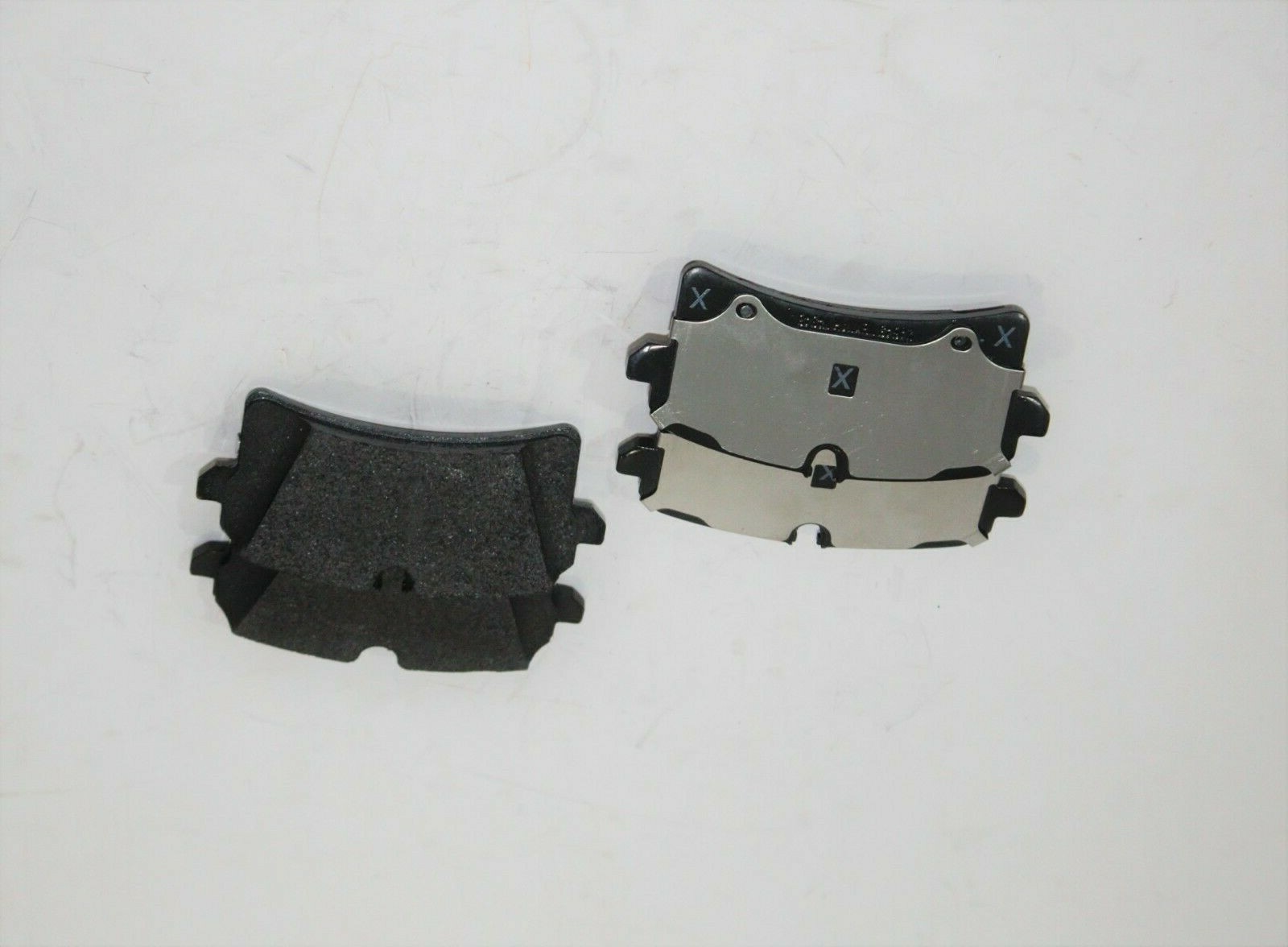 🚚🚚🚚🚚 Bentley Mulsanne Rear Brake Pads & Sensors - NEW
