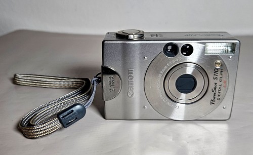 Canon PowerShot S110 Digital ELPH 2.1 MP Silver Camera Media Electronics Photos - Picture 7 of 16