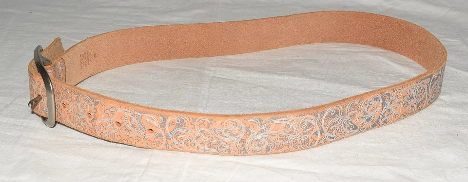 Cinturón Rosa Natural Italiano Plateado Remolinos Talla M Se Ajusta a 30-34" EE. UU. Foto 4 de 4