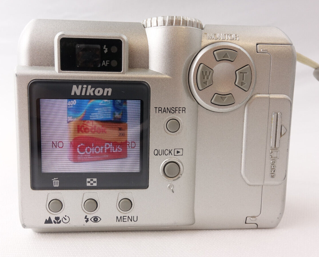 Nikon COOLPIX 775 Digital Camera [2.1 MP 3 x Optical] 18208250486