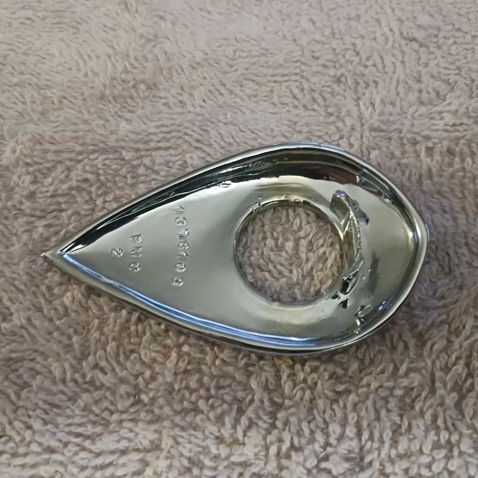 1966 1967 Buick Skylark Special GS moldura de antena 1376103 original cromado - Imagem 3 de 4