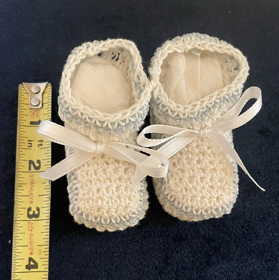 Crocheted White/ Blue Baby Ribbon Booties Crib Shoes Boys Newborn Size 0-1 - Image 2 of 2