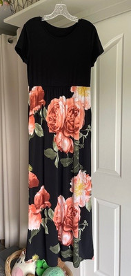 Eloges Short Sleeve Black Peach Sage Green Floral Maxi Dress Empire Waist Medium