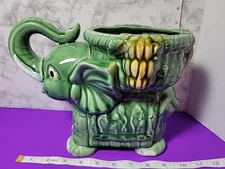 VTG  Mid Century MAJOLICA Pottery  ELEPHANT Green Lucky Trunk Planter 8" X 11"