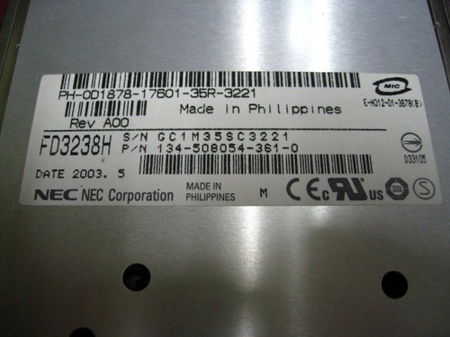NEC Internal 3.5" Floppy Drive FD3238H SATA PATA from Dell PowerEdge 1750 - Picture 2 of 4