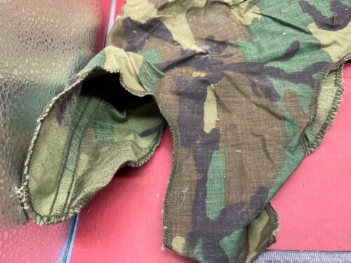 Original US Army Vietnam War M1 Camo Helmet Cover - VietNam Found - Combat Worn - Picture 2 of 8