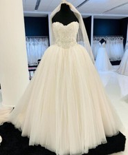 Sweetheart White Wedding Dresses Beaded Lace Appliques Tulle A Line Bridal Gowns