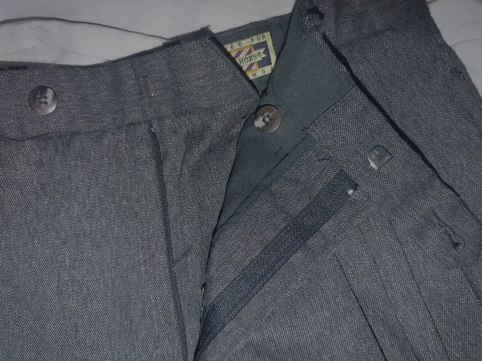 J. Riggings Hunting Horn Men's Solid Pleated Dress Pants Black Htr Size 32 X 32 - Image 2 of 4