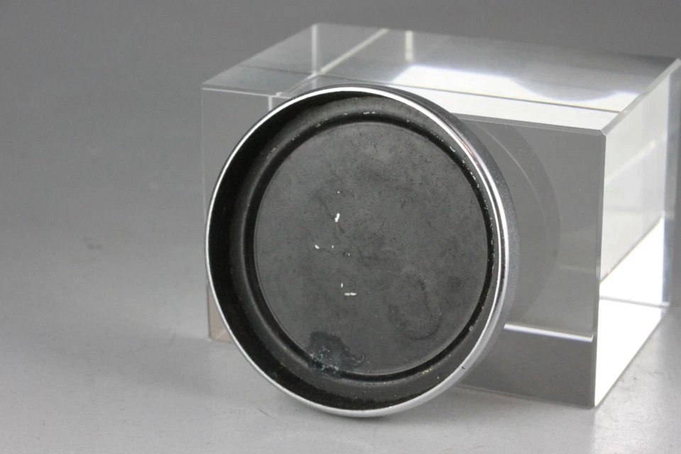 Excellent Canon Rangefinder Slip On Metal Front Lens Cap for 50mm F1.8 #128-10 - Image 2 of 2