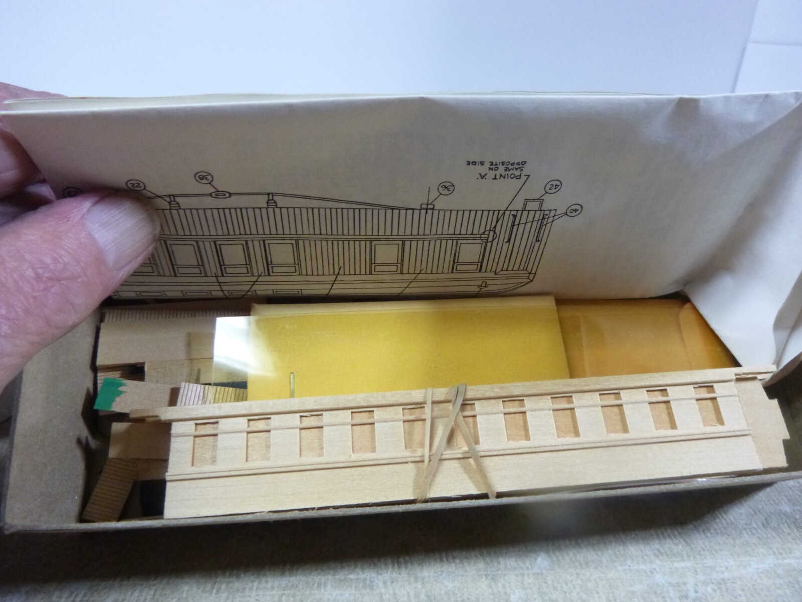 HON324 LABELLE PASSENGER CAR KIT DENVER RIO GRANDE "ALAMOSA