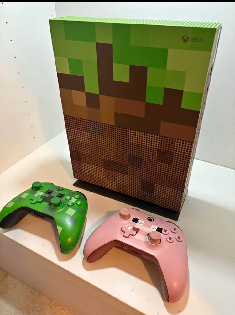 Xbox One S 1TB Limited Edition Console - Minecraft Bundle | eBay
