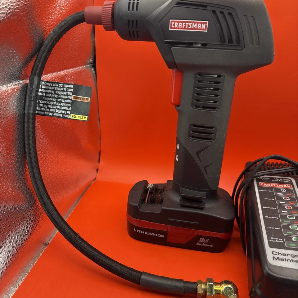 Inflador Inalámbrico Craftsman C3 19.2V 315.115860 - Manguera y Adaptadores - Y Batería Foto 2 de 4