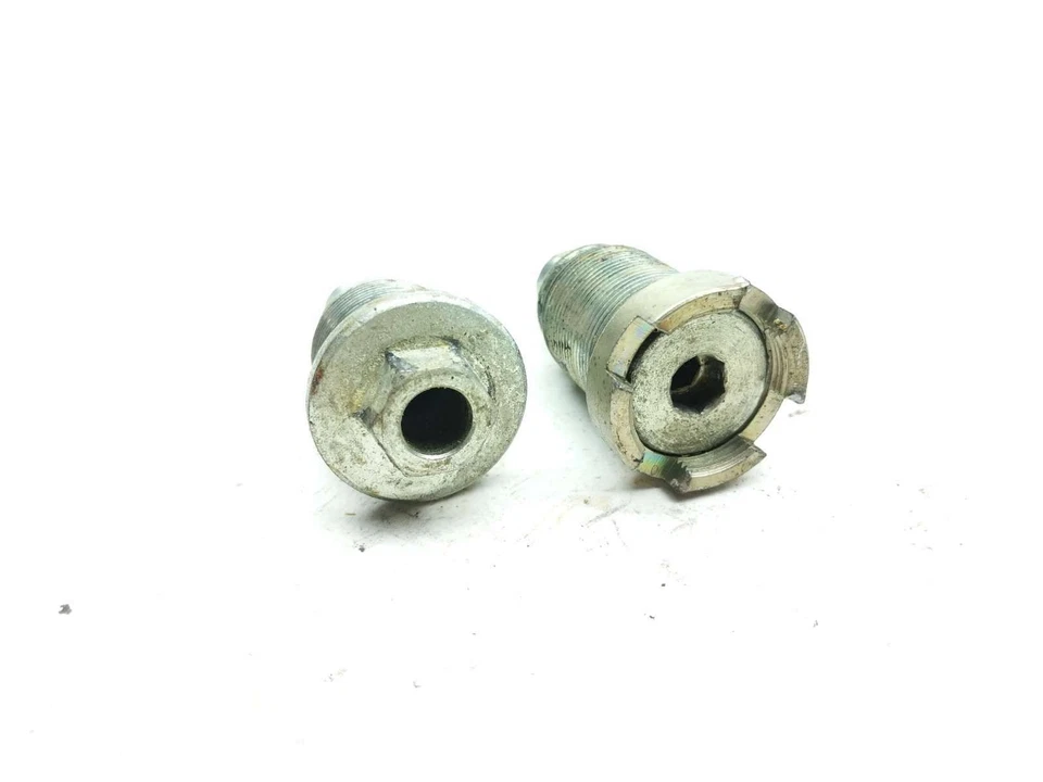 Задний поворотный рычаг болт 85 Honda Goldwing 1200 GL1200 - Изображение 2 из 4