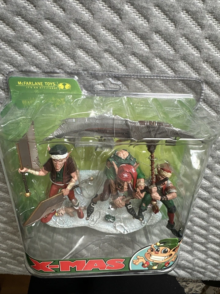 McFarlane X-Mas Monsters Twisted Christmas Santas Little Helpers - Image 3 of 4