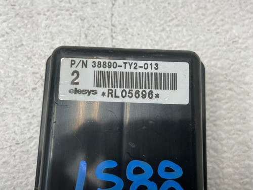 14 15 16 17 Acura RLX Network Gateway Computer Control Module Unit 1588 OEM - Picture 2 of 8
