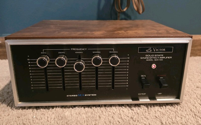 Vintage Victor SEA-100 Solid State Sound Effect Amplifier