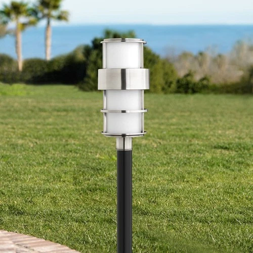 Hinkley Saturn 21 3/4" High Stainless Steel Post Mount Light - Picture 1 of 7