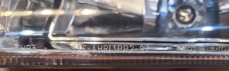 Faros de cabeza completos mercado de accesorios para Cirrus y Stratus 95-96 CHRYSLER / DODGE Foto 3 de 4