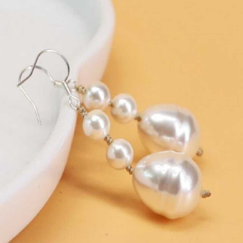 20mm South Sea Baroque White Shell Pearl Dangle Leverback Earrings Handmade - Picture 4 of 7