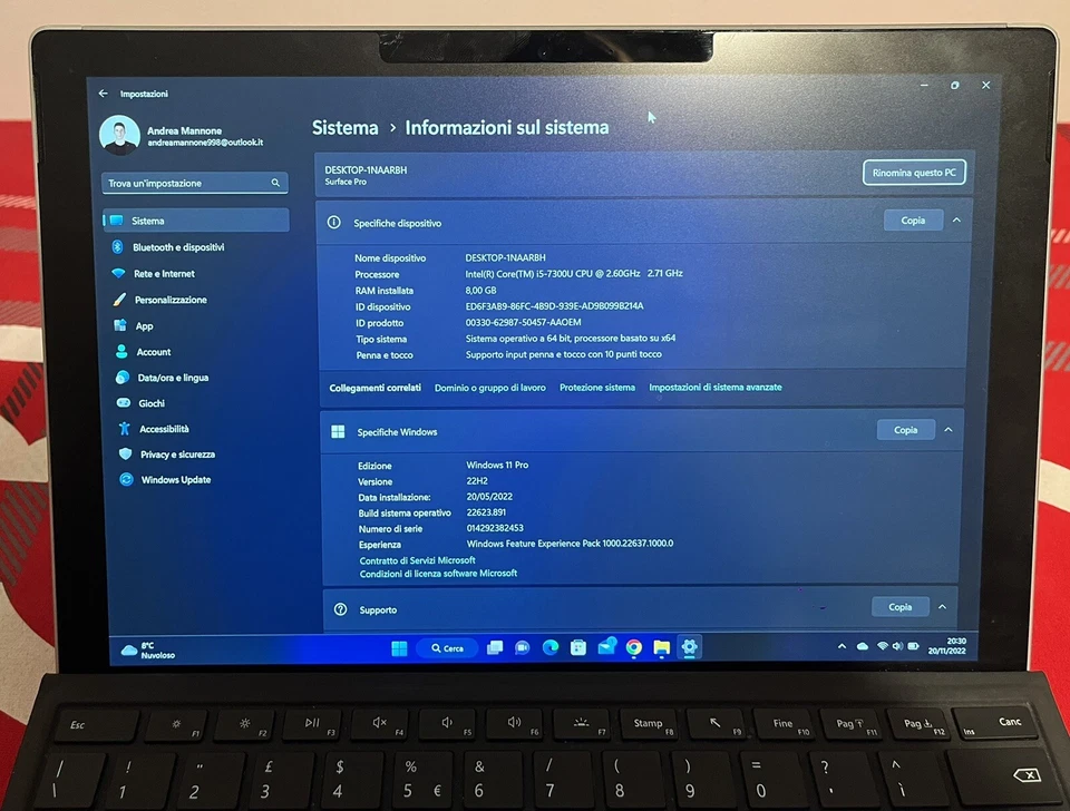 Microsoft Surface Pro 5 (1796) Core i5-7300U 2.4Hz 8Gb Ram 128Gb SSD 12.3” Win11 - Immagine 3 di 4