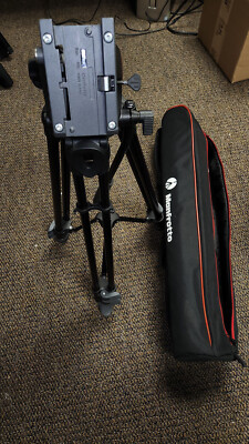 Manfrotto Tripod MVH500a Fluid Drag System MVT502AM telescopic