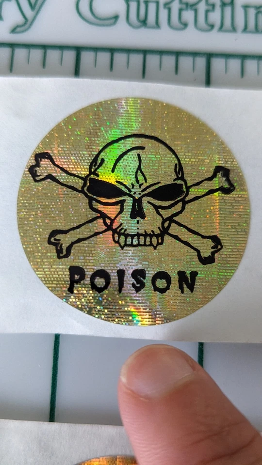 Vintage ADESIVOS PRISMA FOLHA CAVEIRAS OSSOS CRUZADOS VENENO POGS Slammers Lote De 8 LEIA - Imagem 3 de 4