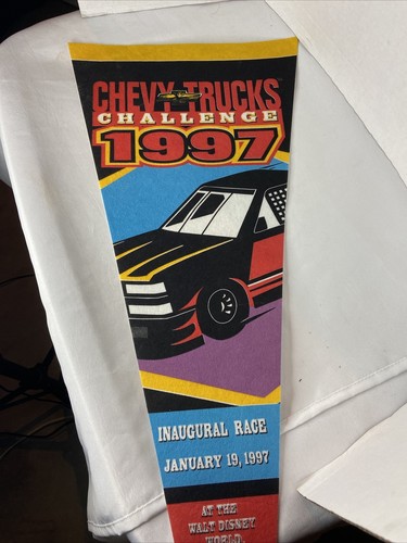 Chevy Trucks Challenge 1997 Inaugural Race Disney Wimpel - Bild 6 von 8