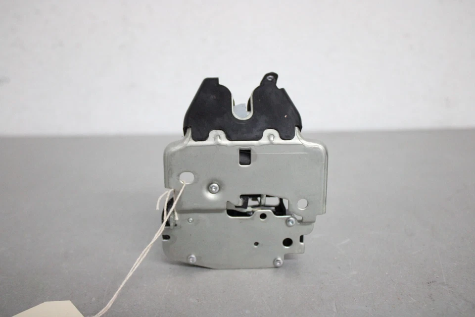 2013 2014 2015 2016 2017 2018 2019 NISSAN ALTIMA MAXIMA TRAVA TAMPA TRASEIRA DO PORTA-MALAS - Imagem 4 de 4