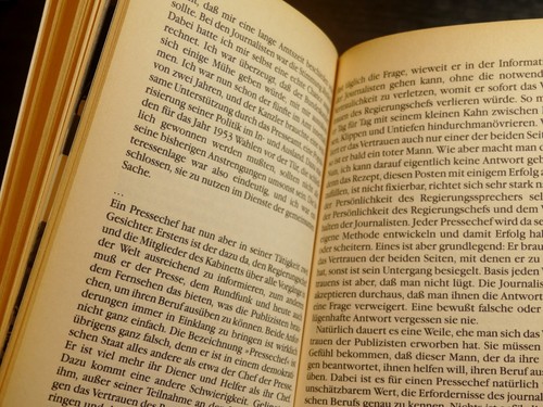 Die leisen Diener ihrer Herren : REGIERUNGSSPRECHER von Adenauer bis Kohl / Walt - Bild 13 von 14