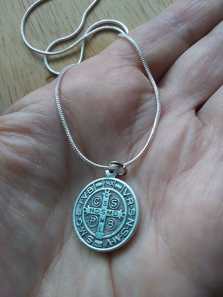 St Benedict Medal Pendant Necklace 925 Sterling silver chain + prayer ...