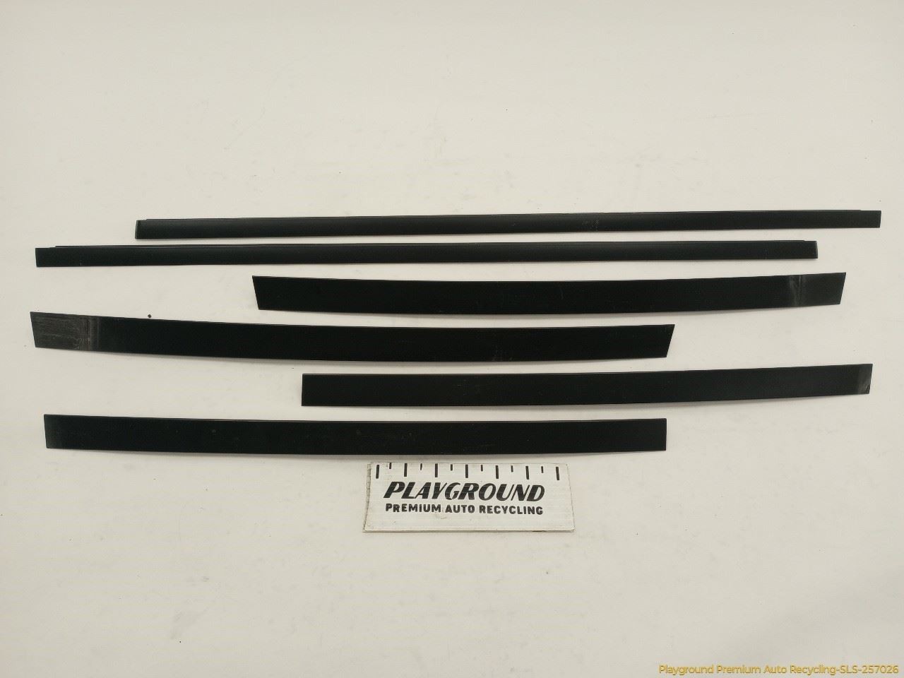 Range Rover HSE L322 Set Of Rear Door & Quarter Window Sweep Trim Fits 2010-2012