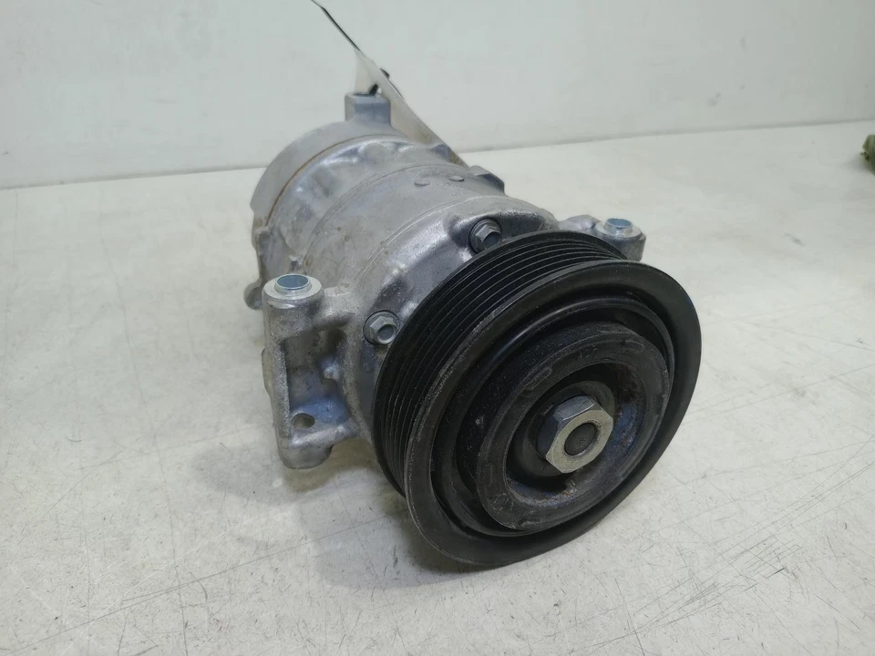 COMPRESOR DE AIRE ACONDICIONADO PORSCHE MACAN 2.0 GASOLINA 8T0816803G DKNA 2019-2024 PAB816803A Foto 2 de 4