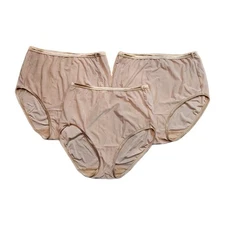 Women's Vanity Fair BRIEFS Panties Size 7 / Large NYLON Stretch 13310 Pack of 3