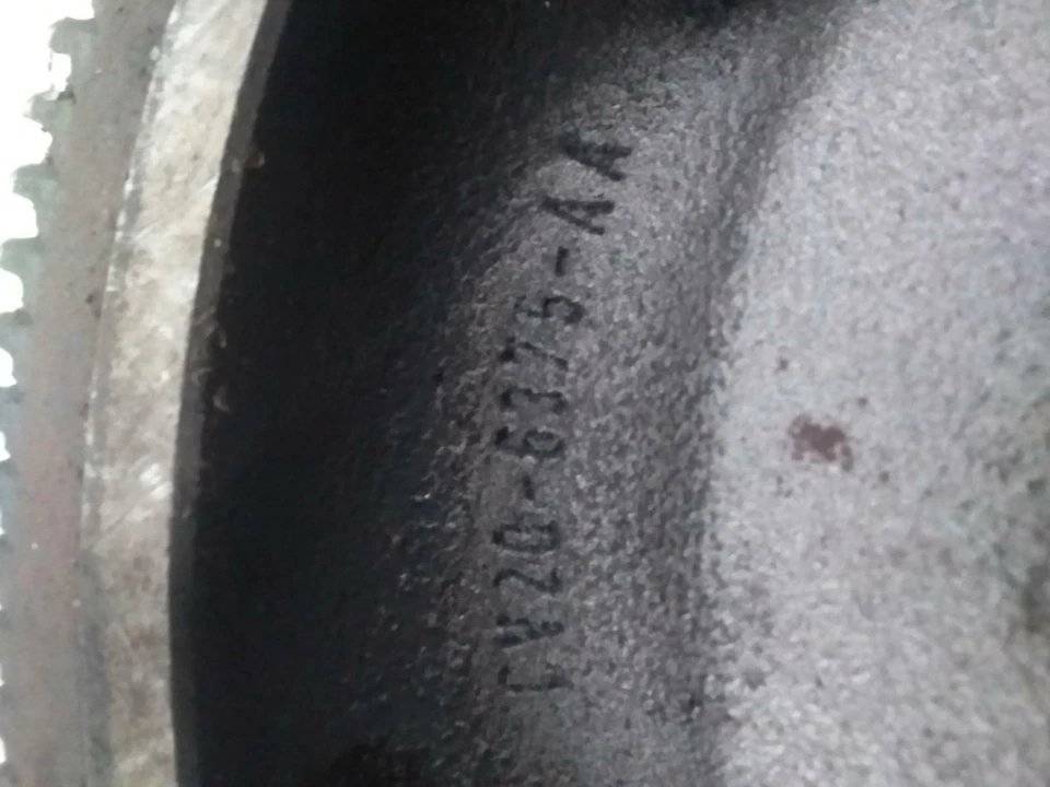 Ford Transit Courier Flywheel Mk1 1.5 Di diésel 14-20 CV20-6375-AA Foto 4 de 4