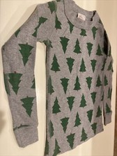 Hanna Andersson Kids Size 4 Long Sleeve Gray  Green Christmas Tree Pajama Top