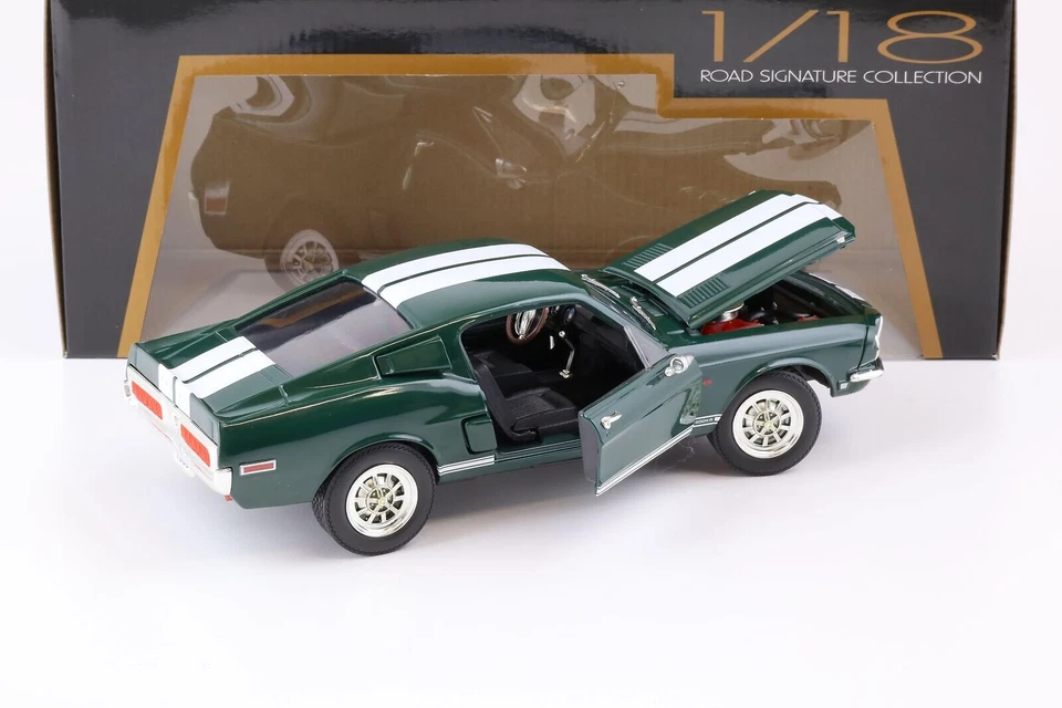 ROAD SIGNATURE COLLECTION 1:18 AUTO DIE CAST  SHELBY GT-500KR 1968 VERDE   92168 - Immagine 2 di 2