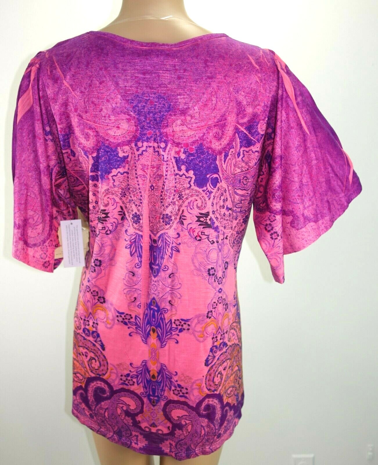One World Live And Let Live Women s Size S M L XL Purple Floral Top one-world-live-and-let-live-women-s-size-s-m-l-xl-purple-floral-top