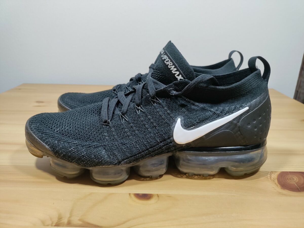 10.5 - Nike Air Vapormax Flyknit 2 Black White Mens Rare 942842-001 Running | eBay