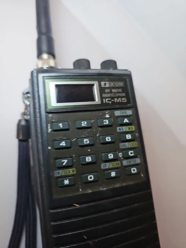 ICOM IC-M5 VHF Marine FM Radiotelephone - Image 2 of 4