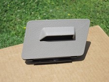 Ford F250 F350 Super Duty Dash Ashtray 08-10 Assembly Insert Coin Tray Stone Oem Ford F250 F350 Super Duty Dash Ashtray 08-10 Assembly Insert Coin Tray Stone Oem