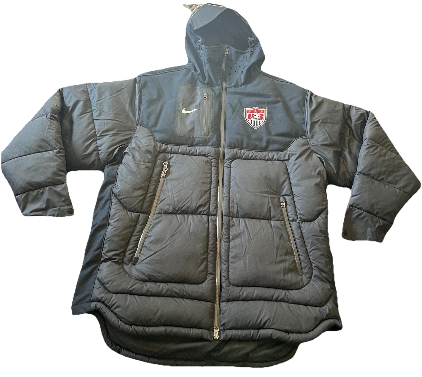 SACAI X NIKE Nike Team USA Calcio Olimpiadi Parka Stadio Giacca Puffer Uomo Tg L 449655 472