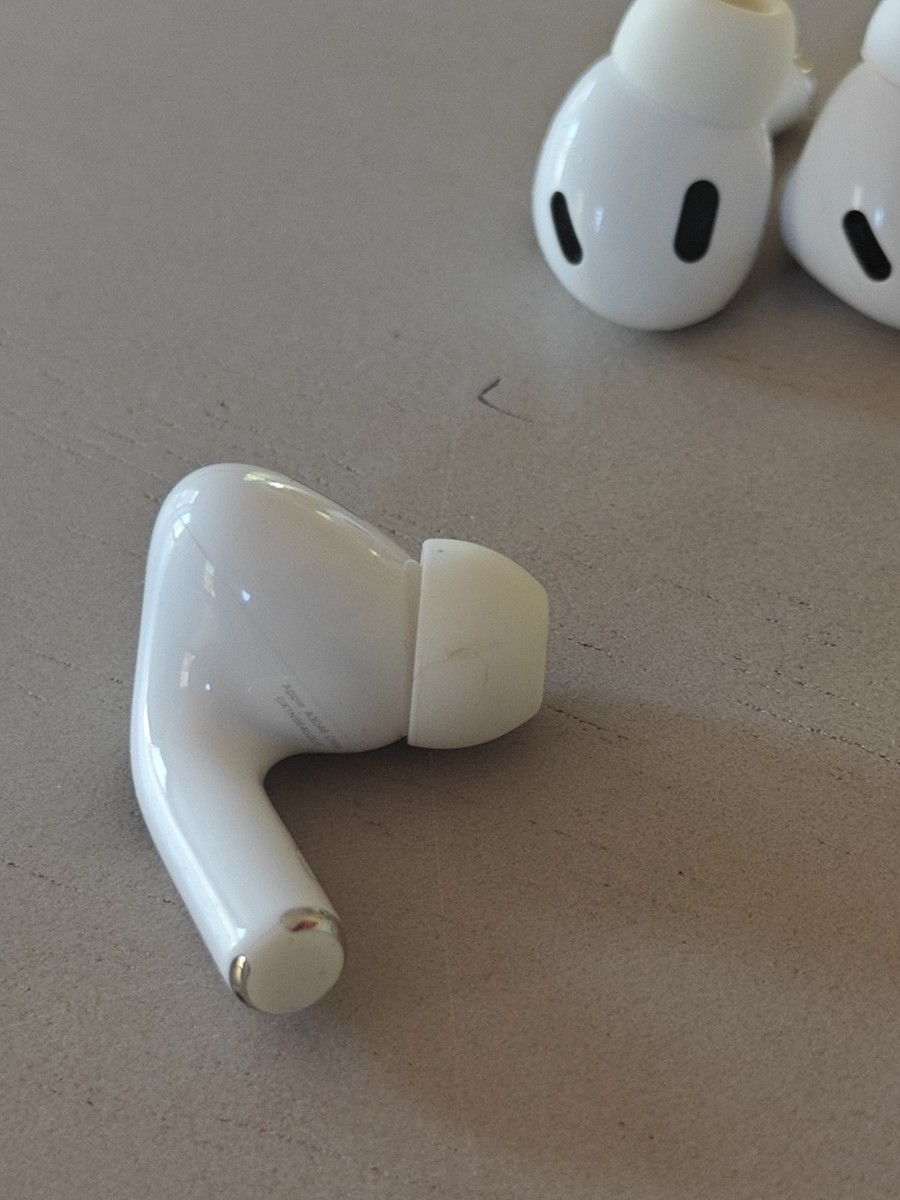 Apple AirPods Pro 2nd Generation Bluetooth A3048 Left Airpod Only